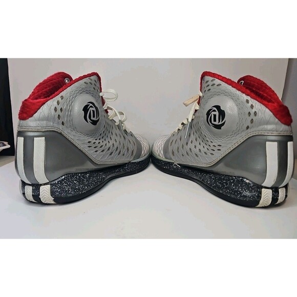 Men's Adidas ROSE Rooted in Chicago Sneakers US Size Mens 10 - Picture 4 of 8